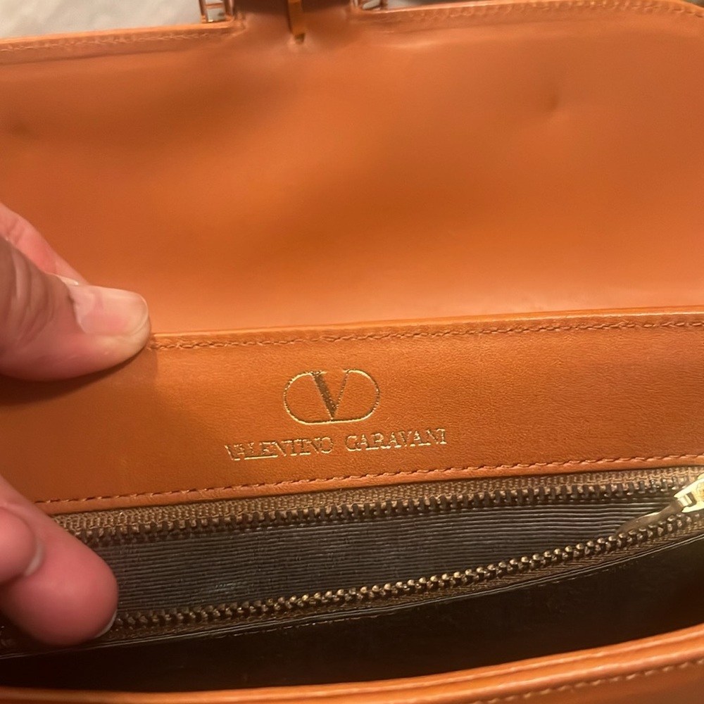 Beautiful authentic Crossbody Valentino Garavani - Picture 11 of 12